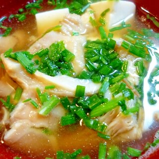 ヒラタケと豆腐の味噌汁
